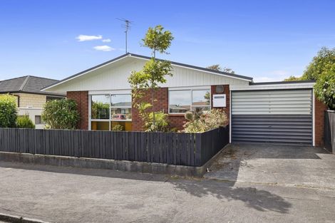 Photo of property in 159 Carrington Street, Lower Vogeltown, New Plymouth, 4310