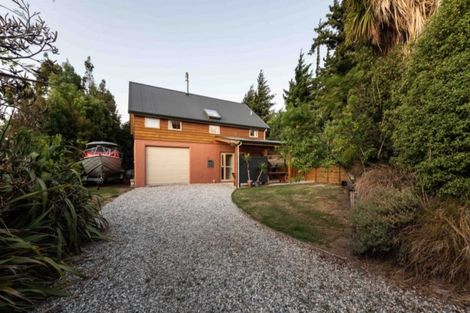Photo of property in 8 Drake Place, Lake Hawea, Wanaka, 9382