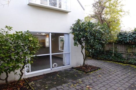 Photo of property in 30 Coles Place, St Albans, Christchurch, 8014