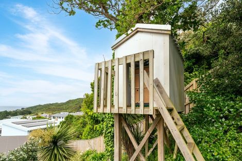 Photo of property in 26 Priscilla Crescent, Kingston, Wellington, 6021