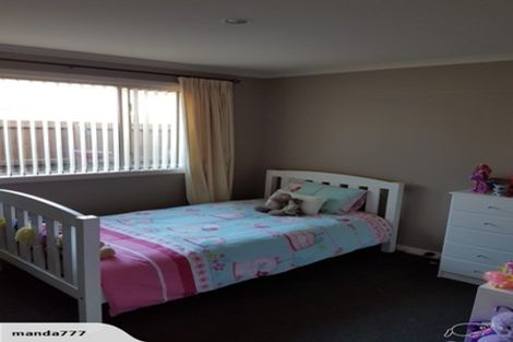Photo of property in 15 Felicitas Grove, Aidanfield, Christchurch, 8025