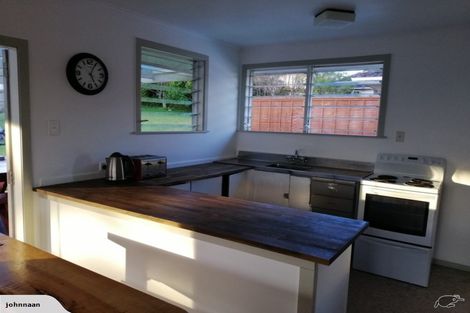 Photo of property in 43 Park Road, Glenfield, Auckland, 0629