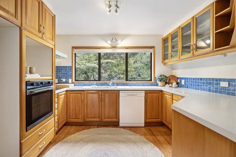 Photo of property in 15 Trelawny Place, Hillcrest, Auckland, 0627