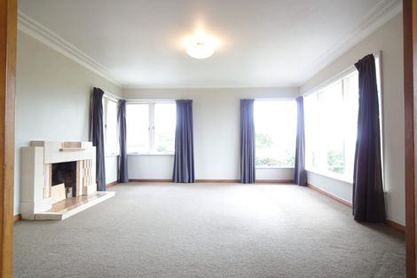 Photo of property in 235 Te Atatu Road, Te Atatu South, Auckland, 0610