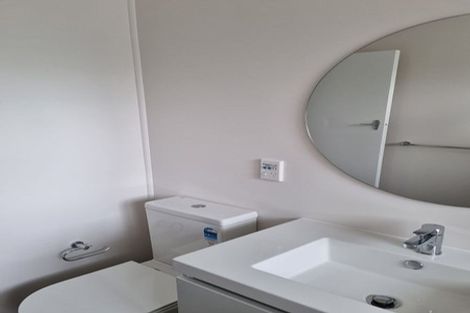 Photo of property in 1090a Fergusson Drive, Clouston Park, Upper Hutt, 5018