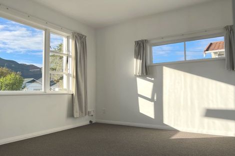 Photo of property in 4 Moana Grove, Waiwhetu, Lower Hutt, 5010
