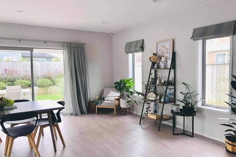 Photo of property in 11 Bianca Court, Karaka, Papakura, 2113