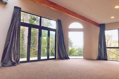 Photo of property in 35 Park Road, Titirangi, Auckland, 0604