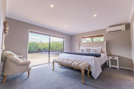 Photo of property in 70 Farringdon Avenue, Rototuna North, Hamilton, 3210