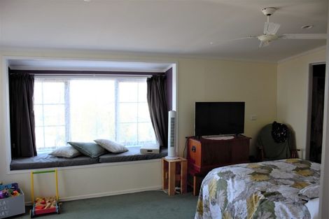 Photo of property in 61 West Hoe Heights, Orewa, 0931