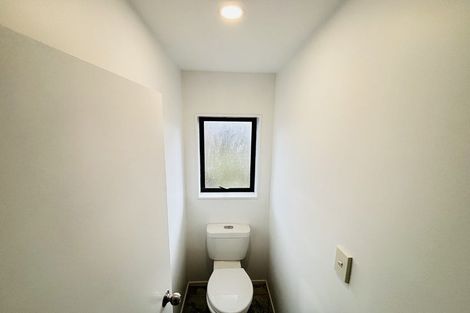 Photo of property in 21 Robertson Road, Favona, Auckland, 2024