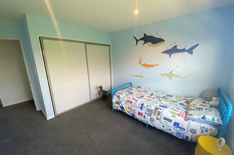 Photo of property in 22 Huntingdon Drive, Rangiora, 7400