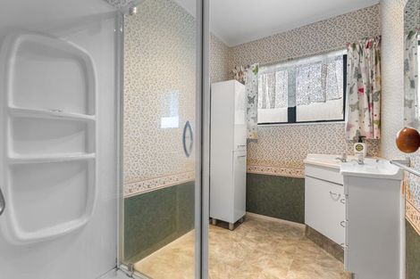 Photo of property in 18a Esmeralda Street, Welcome Bay, Tauranga, 3112