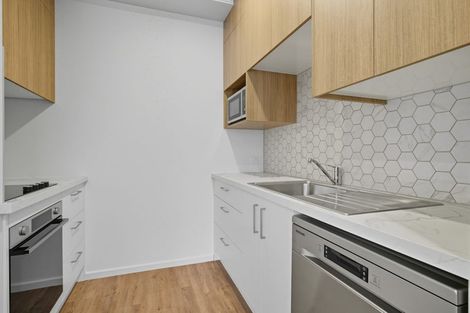 Photo of property in 1/128 London Street, Dunedin Central, Dunedin, 9016