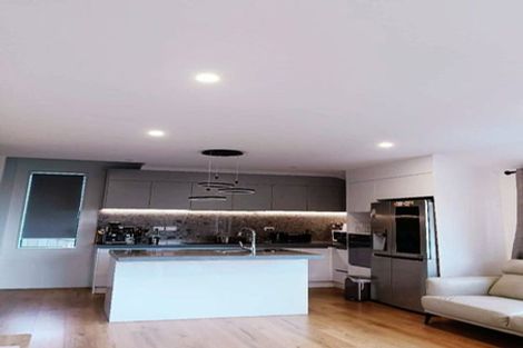 Photo of property in 65d Sunrise Avenue, Murrays Bay, Auckland, 0630