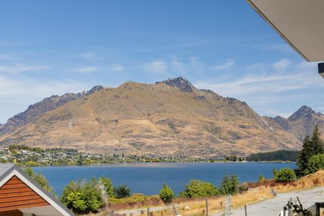 Photo of property in Breakfree Alpine Village, 4/643 Frankton Road, Queenstown, 9300