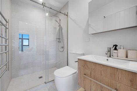Photo of property in 39 Fencible Drive, Howick, Auckland, 2014