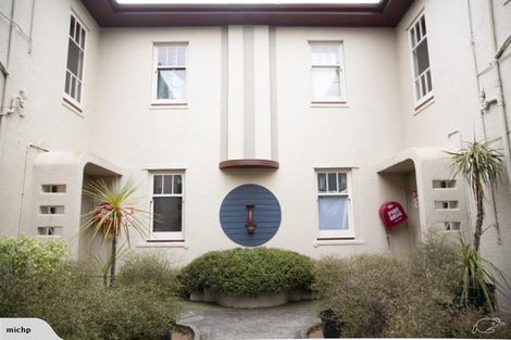 Photo of property in Zena Court, 11f6 Dufferin Street, Mount Victoria, Wellington, 6021