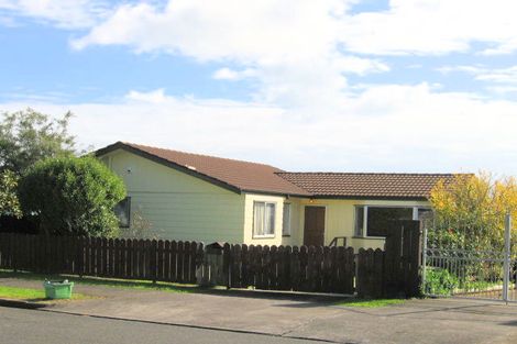 Photo of property in 7 Greenstone Place, Clover Park, Auckland, 2019