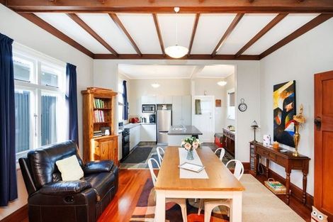 Photo of property in 8 Burns Avenue, Takaro, Palmerston North, 4412