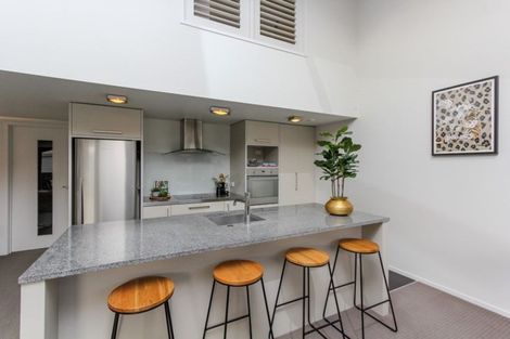 Photo of property in 2/2 Buller Street, New Plymouth, 4310
