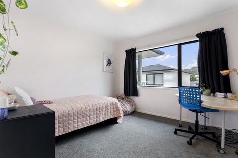 Photo of property in 39 Garton Drive, Massey, Auckland, 0614