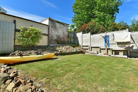 Photo of property in 38 Puriri Street, Helensville, 0800