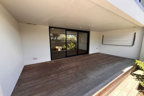 Photo of property in 1/g02 Hewitts Road, Merivale, Christchurch, 8014