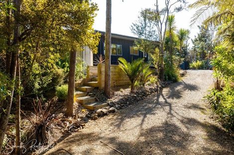 Photo of property in 5 Lancewood Lane, Pahi, Paparoa, 0571