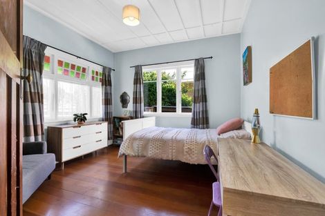 Photo of property in 192 Tukapa Street, Westown, New Plymouth, 4310