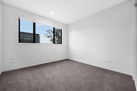 Photo of property in 8 Arapapa Road, Papakura, 2110
