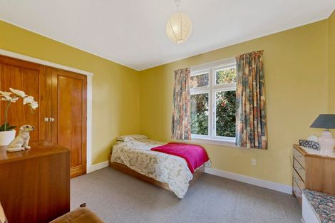 Photo of property in 25 Derrett Place, Saint Martins, Christchurch, 8022