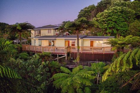 Photo of property in 20 Weenink Road, Karoro, Greymouth, 7805