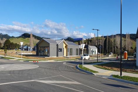 Photo of property in 62 Mataikokako Loop, Kawakawa Bay, 2585