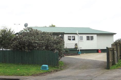 Photo of property in 218 Dominion Road, Red Hill, Papakura, 2110