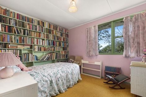 Photo of property in 156 Sunset Road, Unsworth Heights, Auckland, 0632