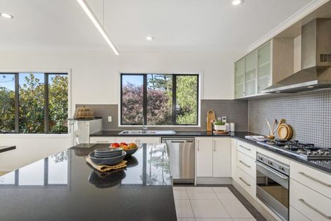 Photo of property in 14 Durbin Court, Greenhithe, Auckland, 0632