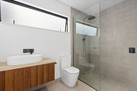 Photo of property in 12 Cleland Close, Wanaka, 9382