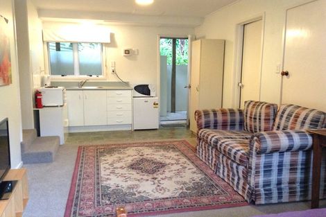 Photo of property in 1/3 Pohutukawa Avenue, Shelly Park, Auckland, 2014