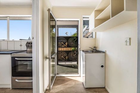 Photo of property in 7 Karyn Street, Castlecliff, Whanganui, 4501