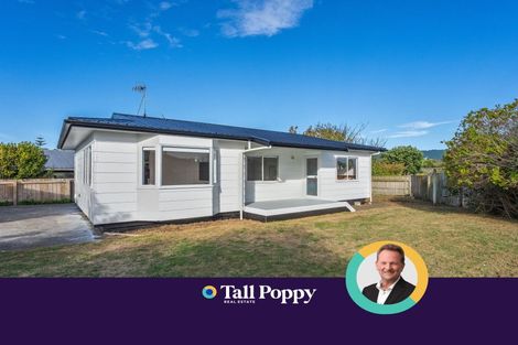 Photo of property in 4 Ross Grove, Paraparaumu, 5032