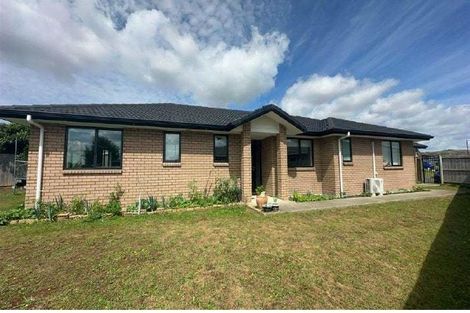 Photo of property in 14 Gibboney Place, Pokeno, 2402