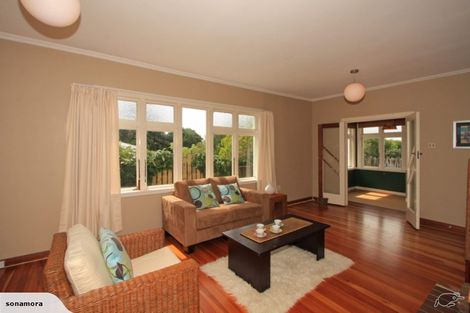 Photo of property in 5a Martin Road, Paraparaumu Beach, Paraparaumu, 5032