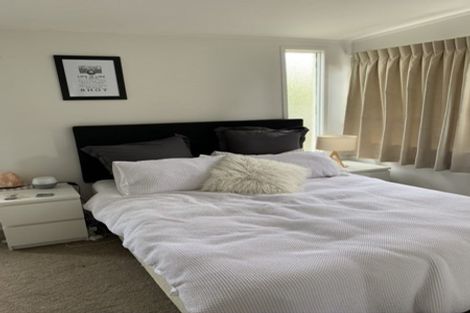 Photo of property in 2/15 Fairfax Avenue, Northcote, Auckland, 0627