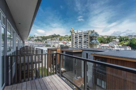 Photo of property in Vedado Apartments, 406/41u Hopper Street, Mount Cook, Wellington, 6011