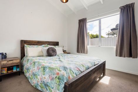 Photo of property in 2b Roach Street, Maeroa, Hamilton, 3200