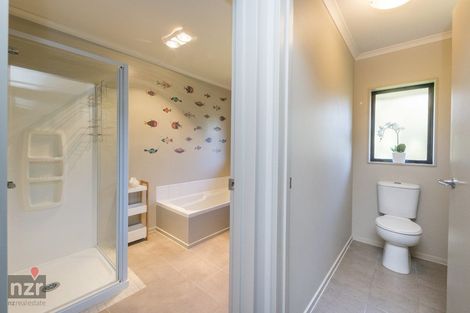 Photo of property in 95 Fraser Drive, Feilding, 4702