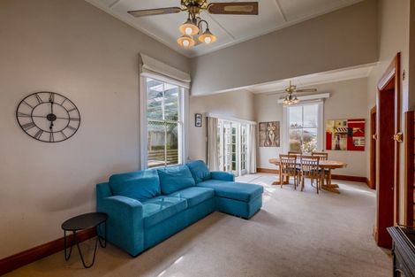 Photo of property in 5 Saint Marys Road, Waipukurau, 4200