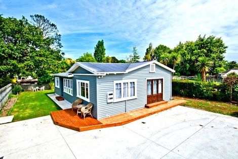 Photo of property in 75a Glendale Road, Glen Eden, Auckland, 0602