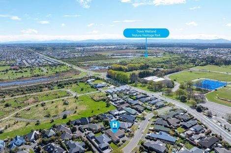 Photo of property in 26 Blue Gum Place, New Brighton, Christchurch, 8083